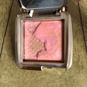 Hourglass blush “Sublime Flush”